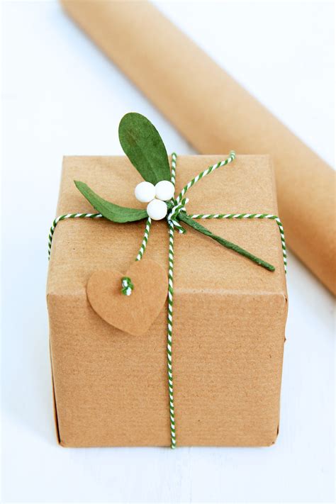 Eco Friendly Wrapping Paper Brown Recycled T Wrap