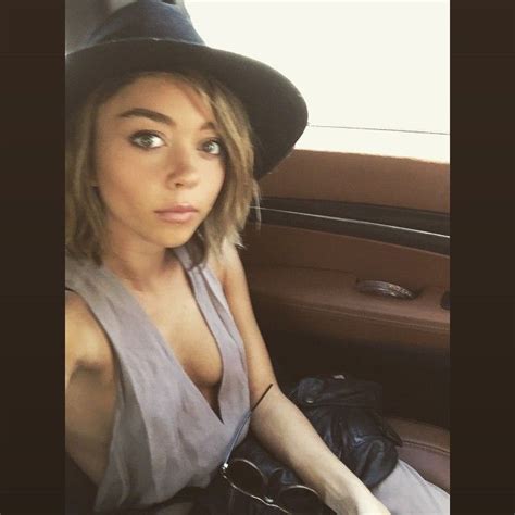 Sarah Hyland On Instagram Rainy Day In La Took A Selfie In A Car