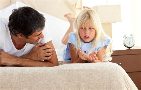 How To Tell Your Kids Youre Getting Divorced Popsugar Moms