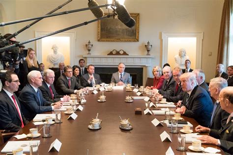 President Trumps First Cabinet Meeting Lights Up Social Media Cbs News
