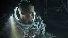 New Underwater Clip Reveals Kristen Stewart in Deep Sea Danger | The ...