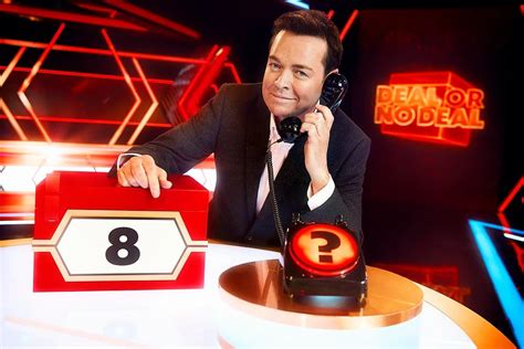 Itv Revive Daytime Favourite Deal Or No Deal With New Host