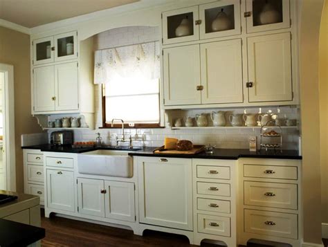 Our stock of cabinetry includes wall cabinets that hang above counters to store dishes, glasses, baking supplies, and more. Clearance Kitchen Cabinets Home Depot | Home Design Ideas