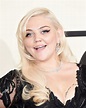 Elle King Goes Country?!?