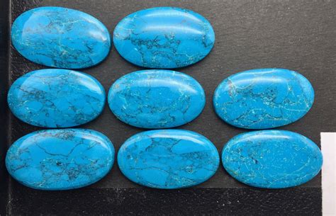 Approx 1100 Cts Of Oval Turquoise Cabochons