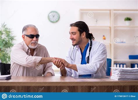 Old Blind Man Visiting Young Male Doctor Stock Image Image Of Ophthalmology Hand 179812617