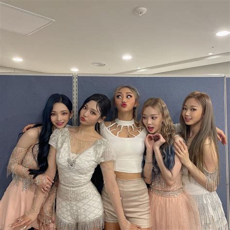 Aespa On Twitter In Kpop Girls Korean Girl Groups Instagram Update My