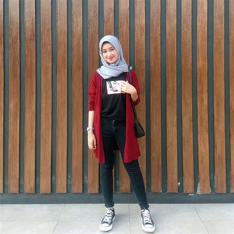 Inspiration Hijab Style Outfit Of The Day Ootd 2019 Remaja Indonesia