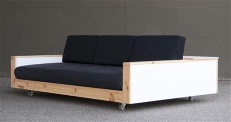Diy sofa bed / turn this sofa into a bed. 10 Beautiful DIY Sofa Designs | NewNist