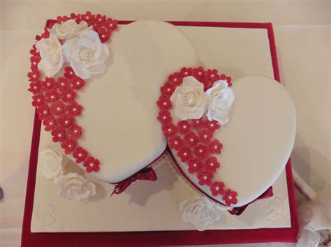Double Heart Wedding Cake 10 Fruit And 8 Vanilla Sponge