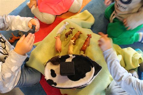 Klarer vår helt å telle til ti der han roter seg ut på landet, eller må publikum komme ham til unnsetning? "Geitekillingen som kunne telle til ti"