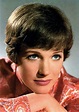 20 Wonderful Color Photographs of a Young and Beautiful Julie Andrews ...