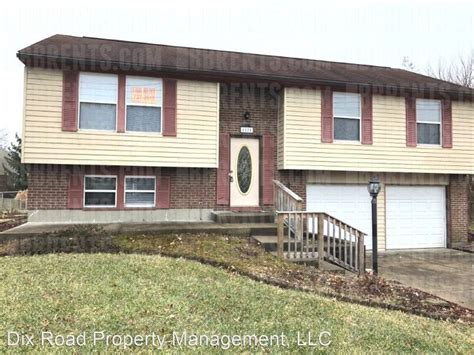 3 Br 2 5 Bath House 8121 Barret Road House Rental In West Chester Oh