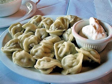 russian pelmeni