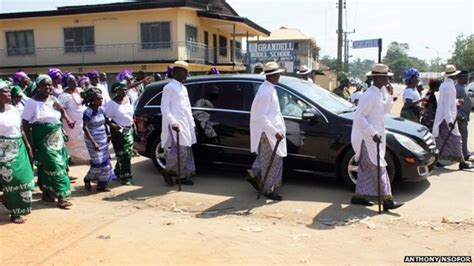 Igbo Burials How Nigeria Will Bid Farewell To Achebe Bbc News