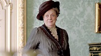 Pin by Emily Hammond on Maggie Smith | Downton abbey ...
