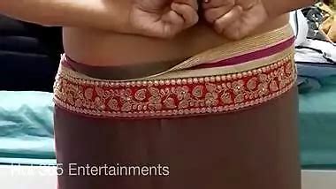 Indian Wife Saree Strip And Bra Change Desi Teasing Tamil Actress Desi Porn