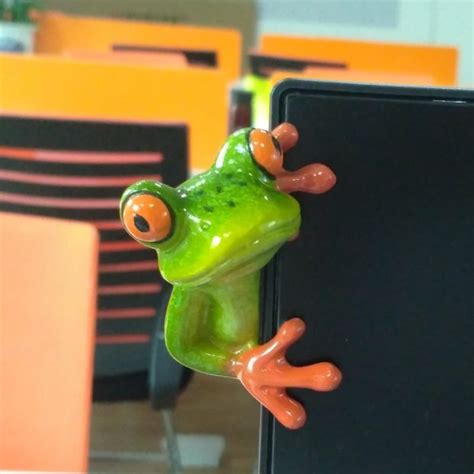 Select from premium christmas computer screen of the highest quality. Frog Computer Monitor Decor - Cube Decor Zone