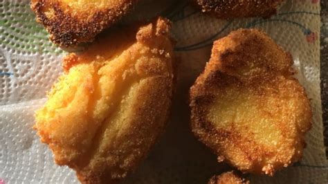 Little cakes are then fried and served warm a little bit of this and a little bit of that, has never helped when it came to hot water cornbread, and is the only recipe my mom could give me. Jiffy Hot Water Cornbread Recipe / Hot Water Cornbread Recipe With Jiffy / Member recipes for ...
