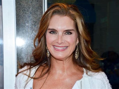 Brooke Shields Body Measurements Including Breasts Height And Weight