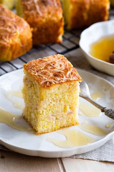 Just crumble or cube the cornbread, place on a baking sheet and bake at 350 degrees f until dry and crunchy. Recipes Using Thanksgiving Leftovers - Baking Mischief