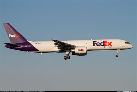Boeing 757 2b7sf Fedex Federal Express Aviation Photo 2288371