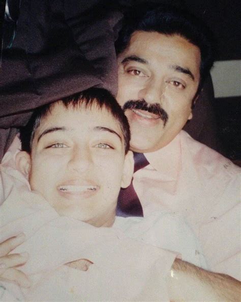 Kamal Haasan Birthday Special 10 Pictures Of Tamil Superstar With His Gorgeous Daughters Shruti