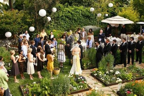 Cute Gardenbackyard Wedding Backyard Wedding Decorations Outdoor