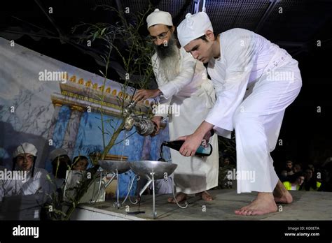 Sacerdotes Judíos Fotos E Imágenes De Stock Alamy