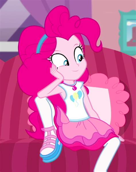 1577547 Safe Screencap Pinkie Pie Equestria Girls Equestria