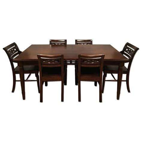 Pier 1 Dining Table w/ 6 Chairs - AptDeco