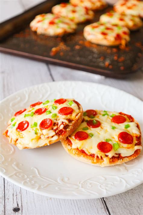 English Muffin Pizzas This Is Not Diet Food