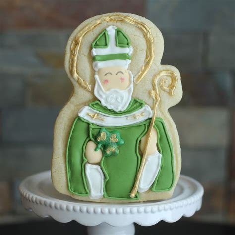 Them with a circular cookie cutter to help mold them into a perfect circle. Saint Patrick 3D Printed Cookie Cutter | Catholic Cookie ...