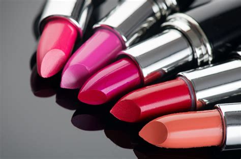 How Do I Choose The Best Lipstick Color As A Mature Woman Stuff Answered