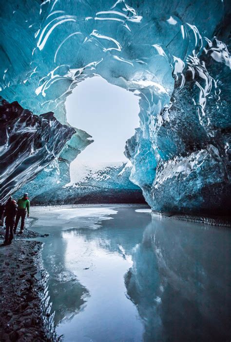 Icelands Ice Caves And Underground Glacier Caught On Camera Daily Star
