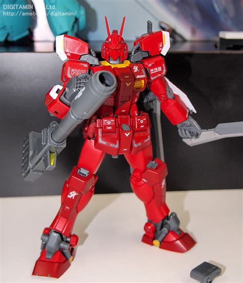 Gundam Guy Mg 1100 Gundam Amazing Red Warrior On Display Bandai