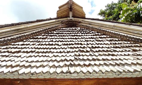 Kail Bamboo Shingle Roof