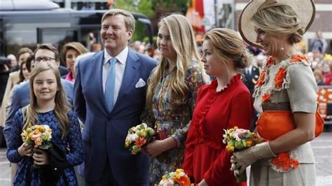 Da blieb es bei hollands sturmlauf, diesmal aber. Pin van Wilma willemsen op koning Willem-Alexander en ...