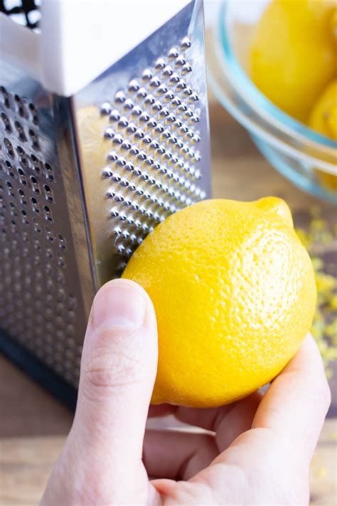 How To Zest A Lemon 5 Easy Ways Evolving Table Kembeo