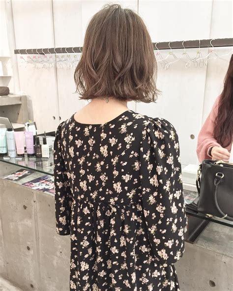 See by chloé summer 2021 1日をロマンチックに演出するコレクション. ⋆ココアグレージュ♡ ミルクティーグレージュに色を足した ...