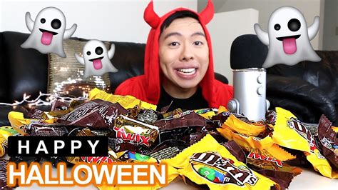 Asmr Halloween Candy And Chocolates 🎃👻 Mukbang Eating Sounds Crunchy