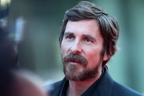Strangely enough saying davis in this voice is kind of hard, but it's passable i. Christian Bale Turned Down Fourth 'Dark Knight' Film: Here ...