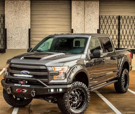 Hey I Need You In My Driveway Cool Cool 2015 Ford F 150 Fx4