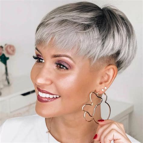 Stylish Short Hair 2021 2022 30 Stylish Short Hairstyles For Women Page 7 Of 8