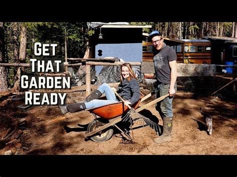 This Off Grid Life Youtube In Off The Grid Unexpected Garden