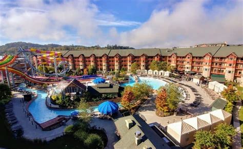 Wyndham Great Smokies Lodge Pigeon Forge TN Me And My Traveling Hat