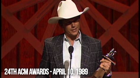 george strait wins acm top male vocalist of the year april 10 1989 youtube