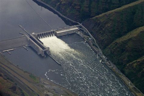 Public Comment On Snake River Dams Report Will Be Taken Telephonically