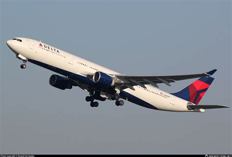 N811nw Delta Air Lines Airbus A330 323 Photo By Ronald Vermeulen Id