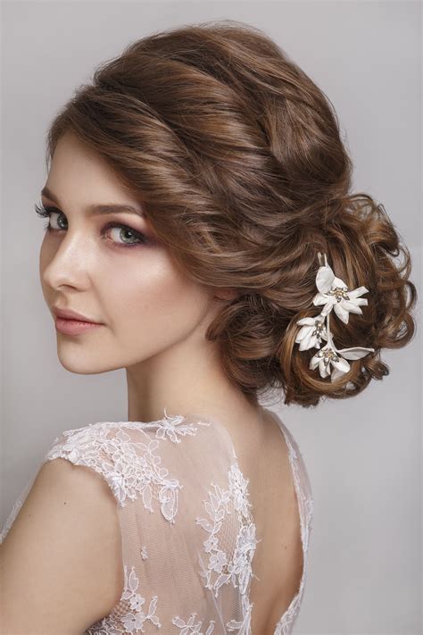 This hairstyle is one of the most commonly requested styles i get for brides here in utah. Choosing the perfect hairstyle to match your wedding dress | Al Arabiya English